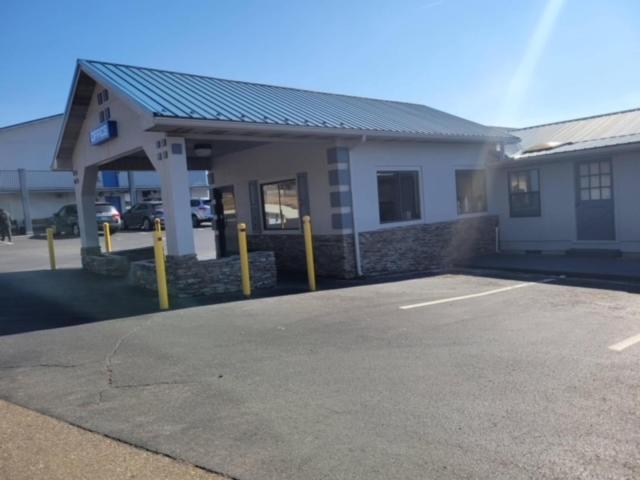 Smokies Inn - New Linens & Ultrafast Wifi - Friendliest Hospitality Guaranteed! Kodak Esterno foto